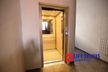 Výmena výťahu BD Súkennícka 12,14 Levice