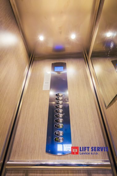 Výmena výťahov v BD D. Jurkoviča 6,8,10,12,14,16 Topoľčany