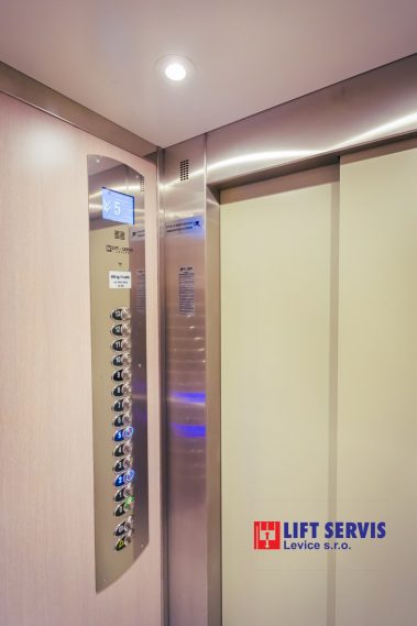 Výmena výťahov BD Streďanská 24 Topoľčany