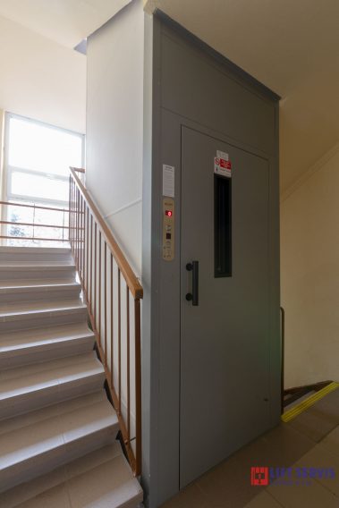 Výmena výťahov BD Novohradská 10 - 24 Lučenec
