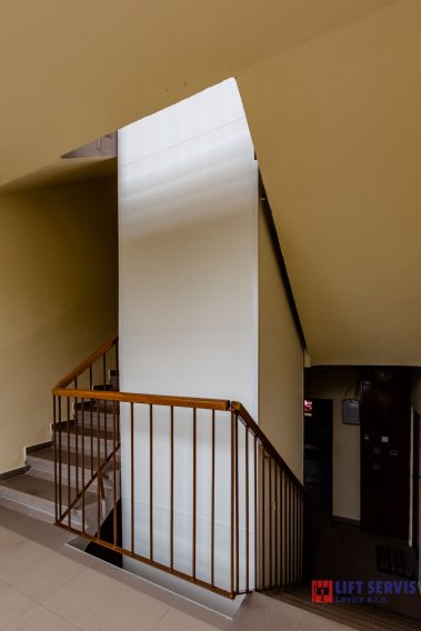 Výmena výťahov BD Novohradská 10 - 24 Lučenec