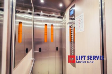 Výmena výťahov v BD Sládkovičova 2 Žiar nad Hronom