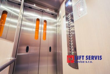 Výmena výťahov v BD Sládkovičova 2 Žiar nad Hronom
