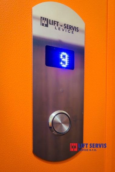 Výmena výťahov v BD Sládkovičova 2 Žiar nad Hronom