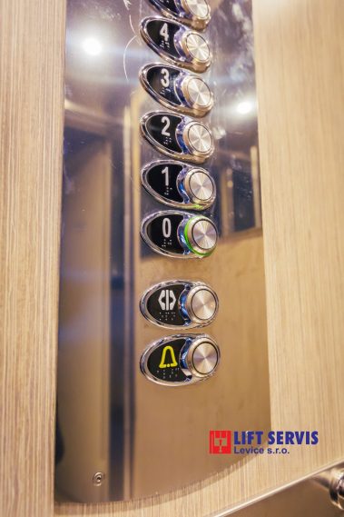 Výmena výťahov v BD D. Jurkoviča 6,8,10,12,14,16 Topoľčany