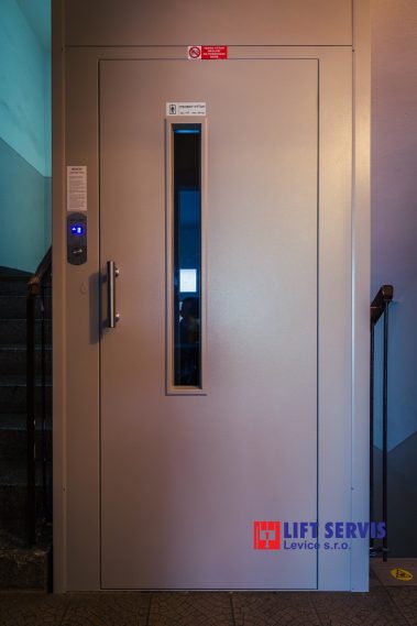 Výmena výťahov v BD D. Jurkoviča 6,8,10,12,14,16 Topoľčany