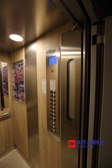 Výmena výťahu BD Nánanská 66 Štúrovo