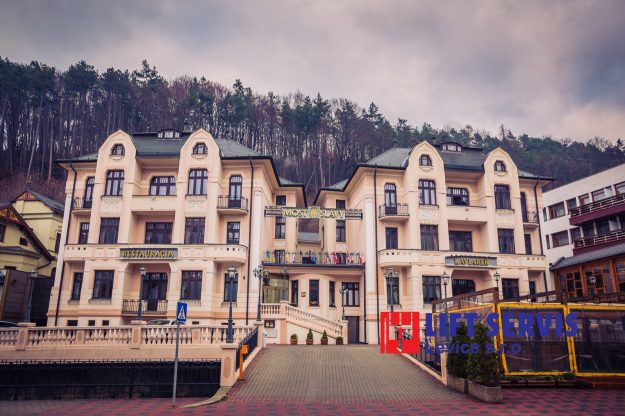 Hotel MOST SLÁVY Trenčianske Teplice