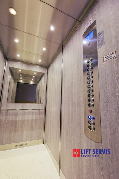 Výmena výťahov Okružná 12,13 Levice
