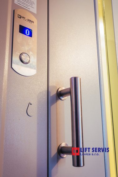 Výmena výťahov v BD D. Jurkoviča 6,8,10,12,14,16 Topoľčany